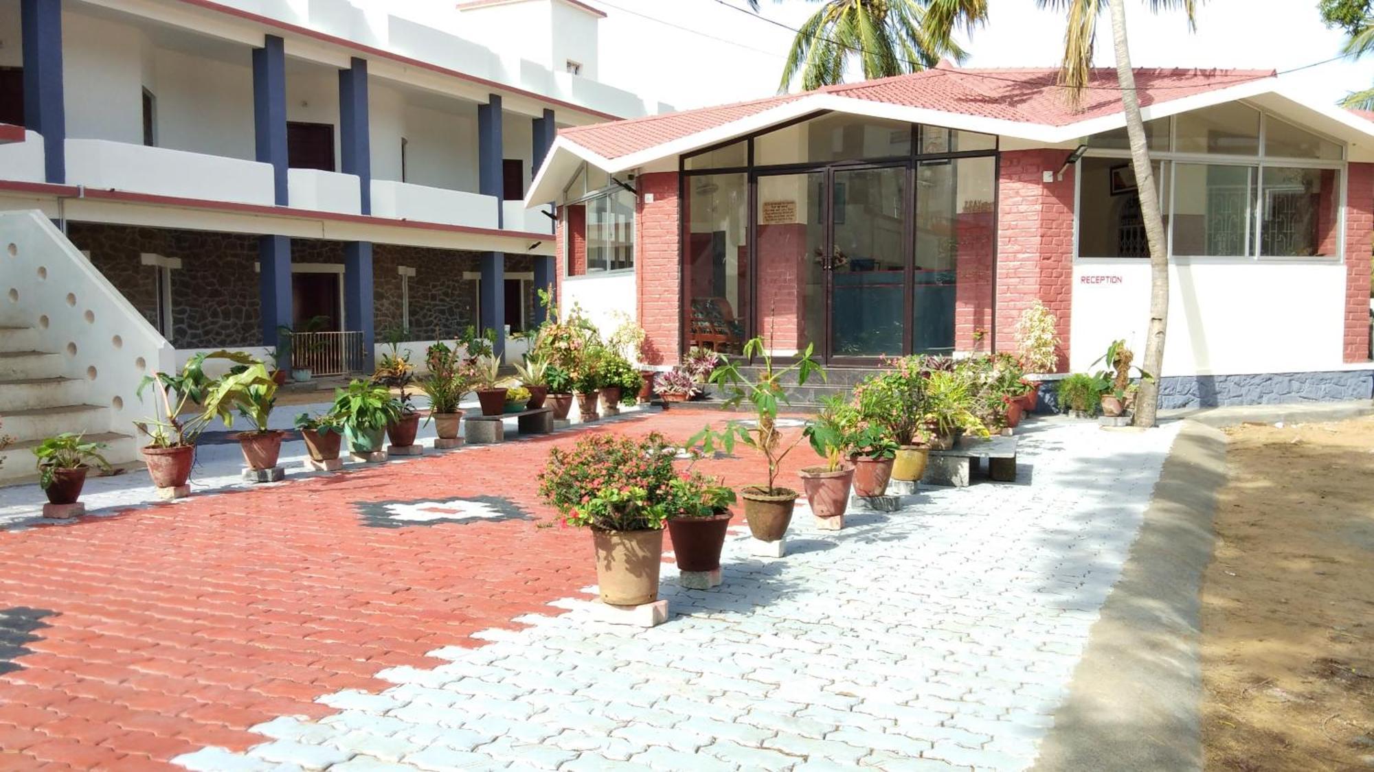 Hotel Jebasakthy Kanyakumari Exterior foto